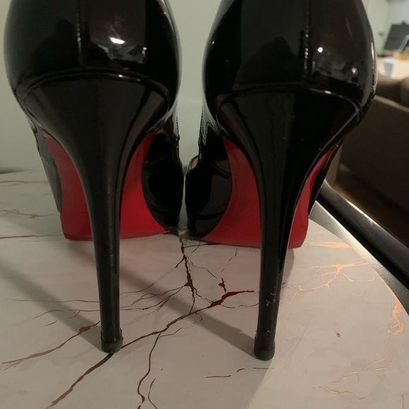 Authentic Peep Toe Louboutin - Picture 3 of 6